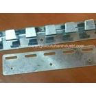 Batang Bracket Tirai PVC galvanis 1
